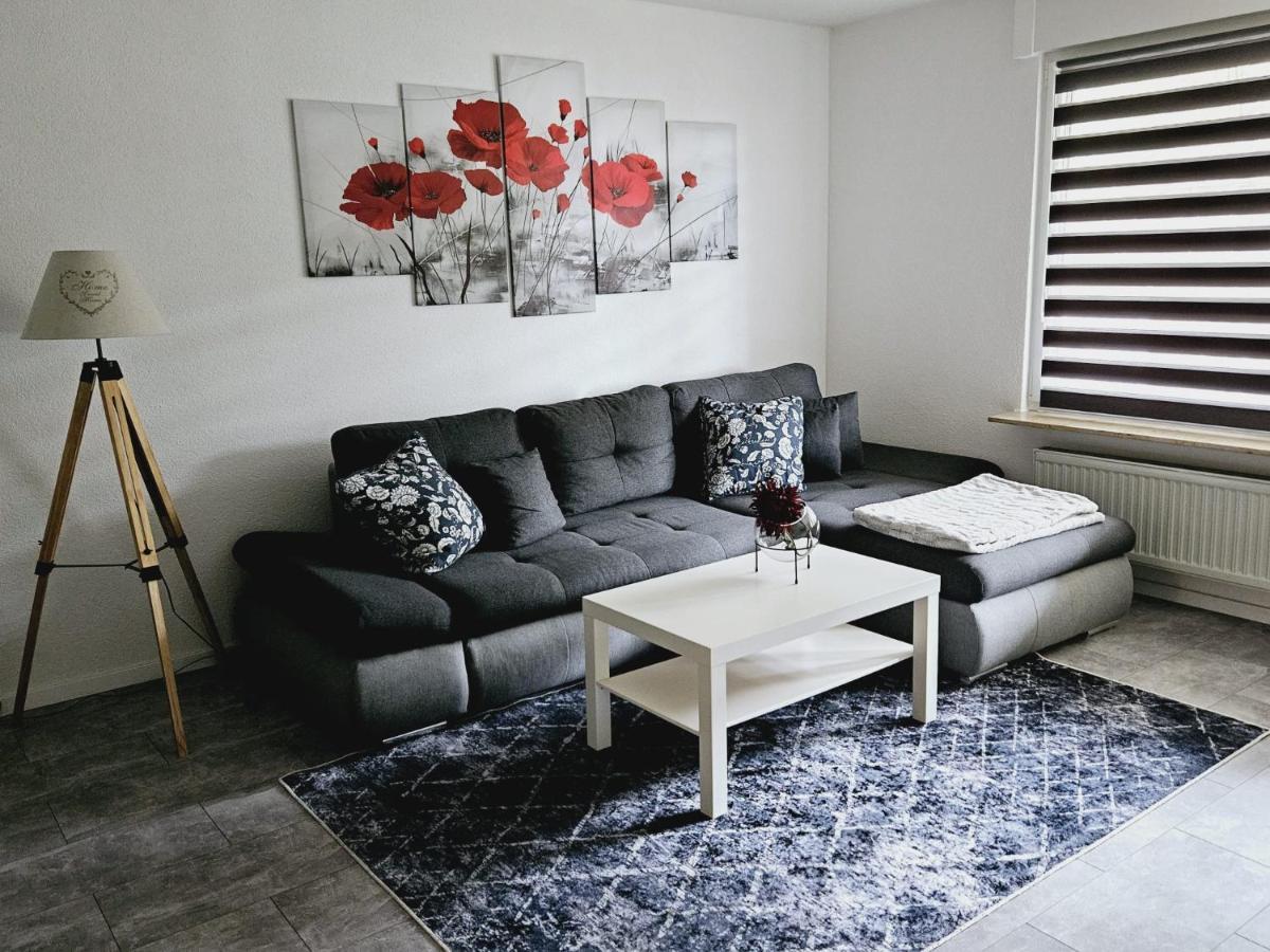 Weinstadt Monteurwohnnung Ferienwohnung Bagian luar foto