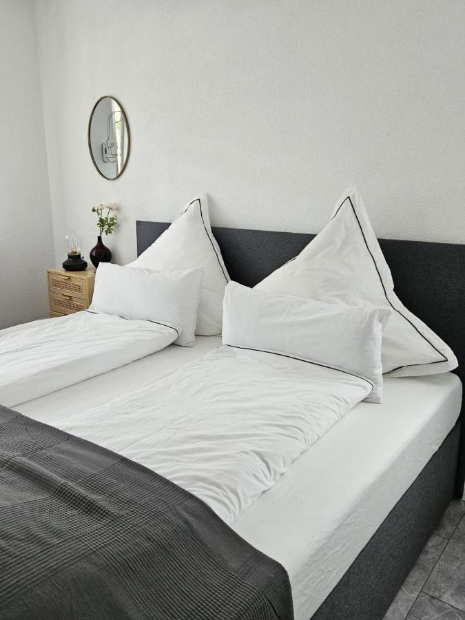 Weinstadt Monteurwohnnung Ferienwohnung Bagian luar foto